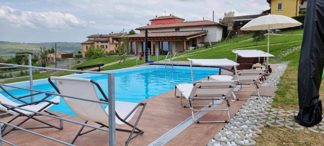 Casa Vacanza Con Piscina,Area Giochi Bambini. Santa Maria della Versa Exteriör bild