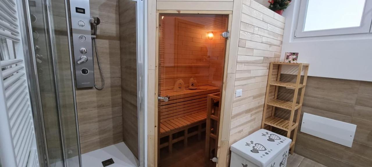 Casa Vacanza Con Piscina,Area Giochi Bambini. Santa Maria della Versa Exteriör bild