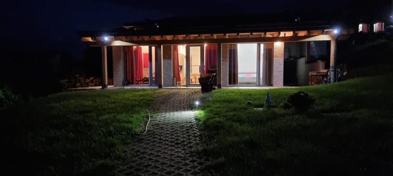 Casa Vacanza Con Piscina,Area Giochi Bambini. Santa Maria della Versa Exteriör bild