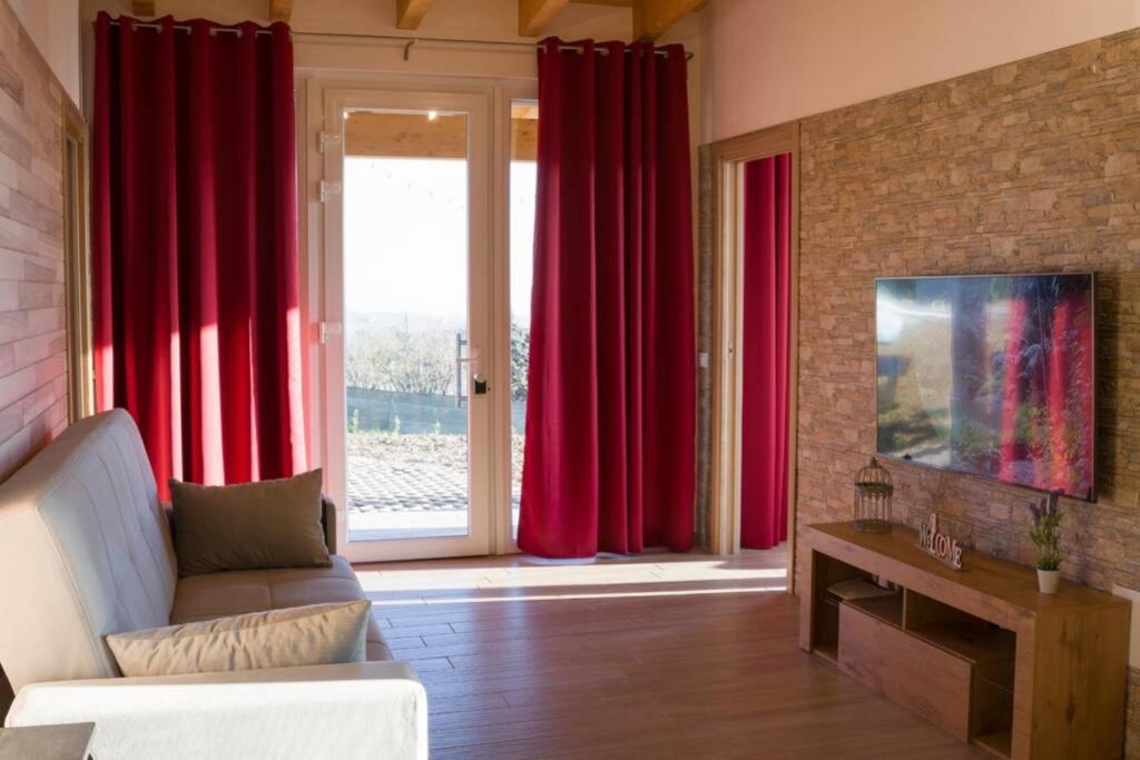 Casa Vacanza Con Piscina,Area Giochi Bambini. Santa Maria della Versa Exteriör bild