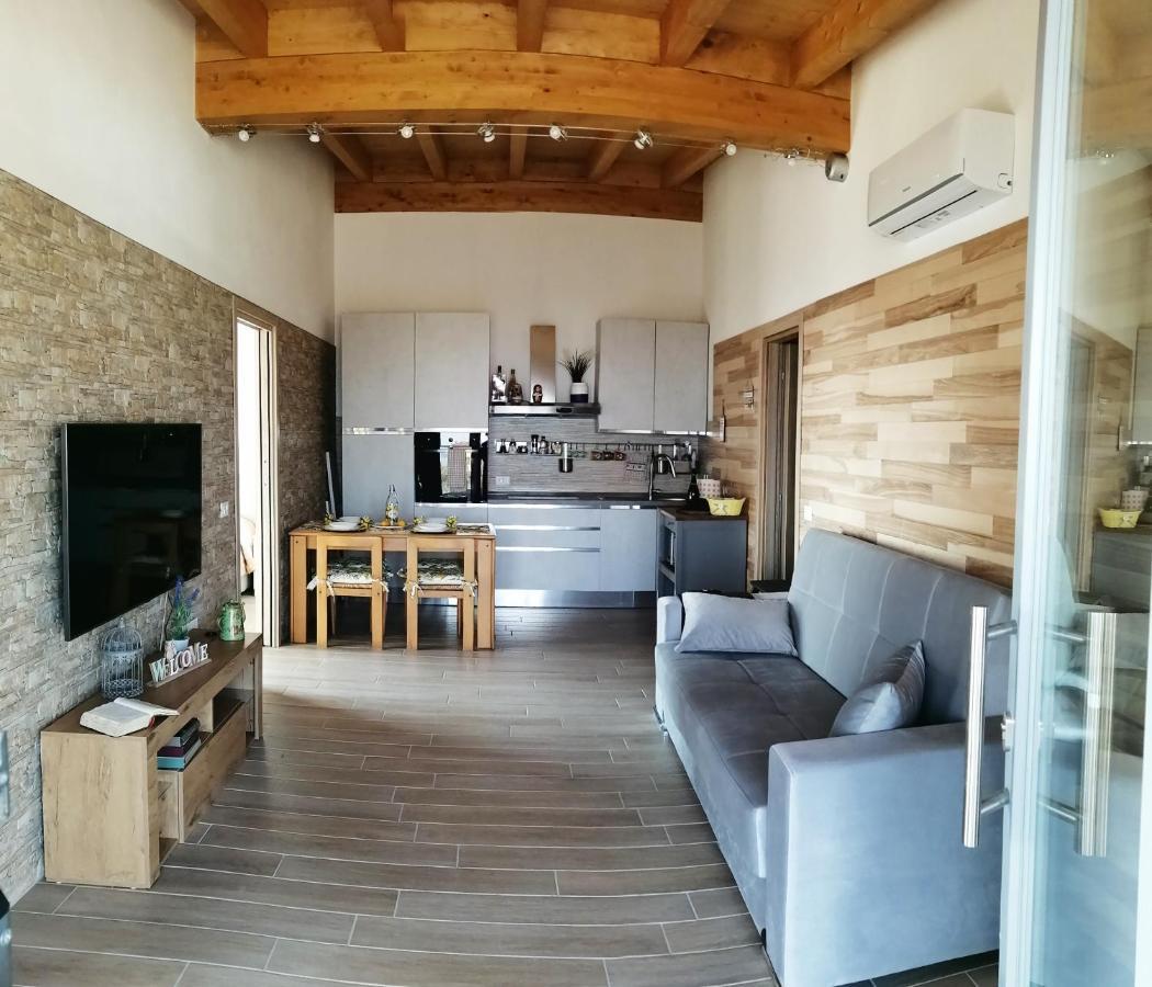 Casa Vacanza Con Piscina,Area Giochi Bambini. Santa Maria della Versa Exteriör bild