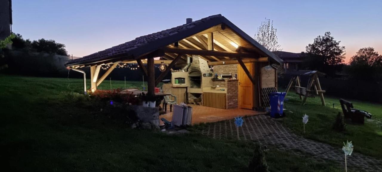 Casa Vacanza Con Piscina,Area Giochi Bambini. Santa Maria della Versa Exteriör bild
