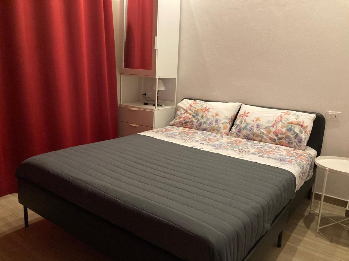 Casa Vacanza Con Piscina,Area Giochi Bambini. Santa Maria della Versa Exteriör bild