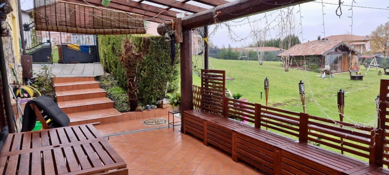 Casa Vacanza Con Piscina,Area Giochi Bambini. Santa Maria della Versa Exteriör bild