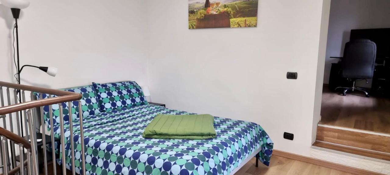 Casa Vacanza Con Piscina,Area Giochi Bambini. Santa Maria della Versa Exteriör bild